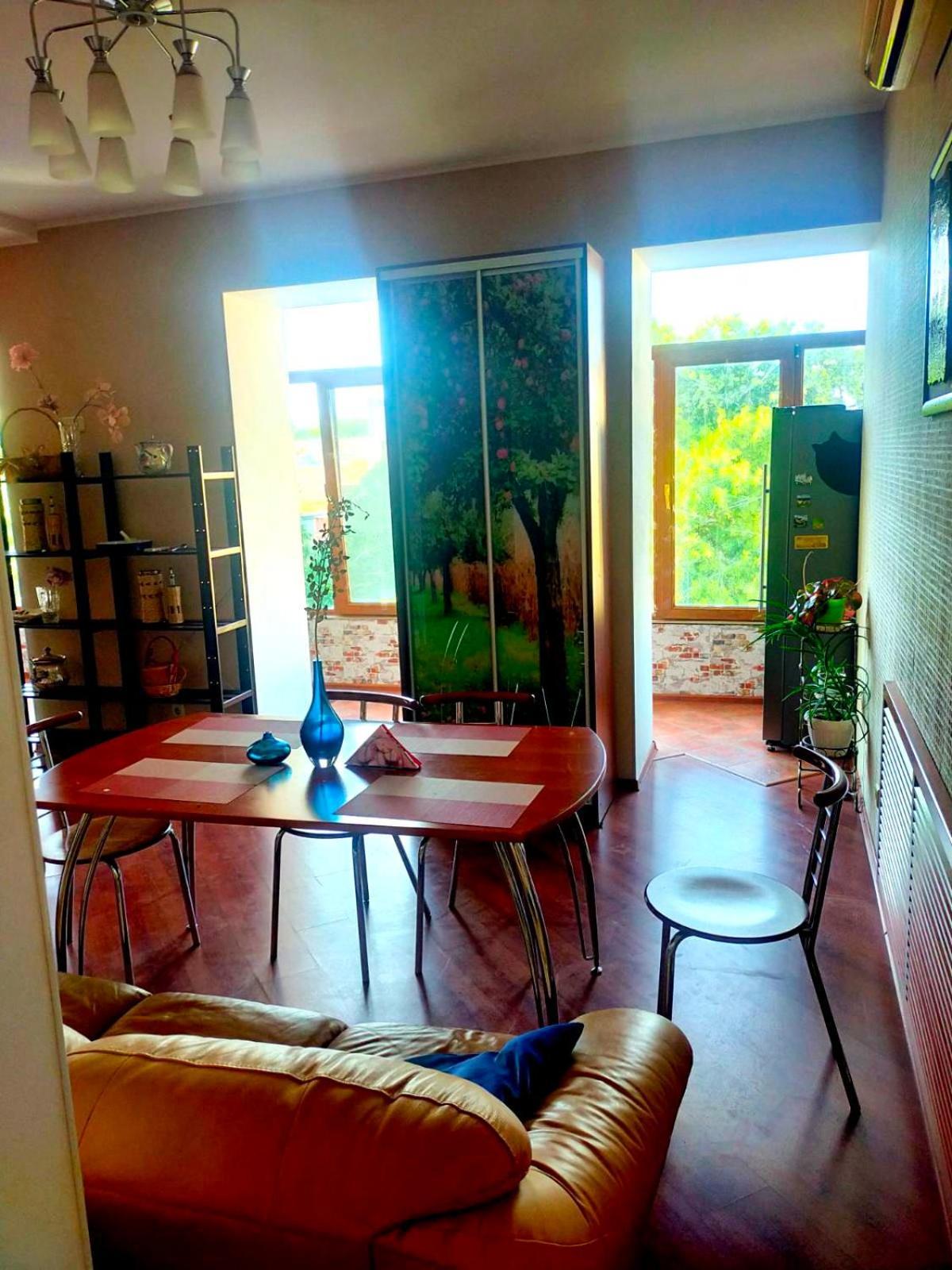 City Garden Apartments オデッサ エクステリア 写真